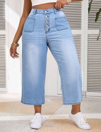بنطلون جينز قصير أزرق من SHEIN CURVE+ للنساء بمقاسات كبيرة وحزام خصر مطاطي وبنطلون جينز مستقيم مناسب للربيع والصيف