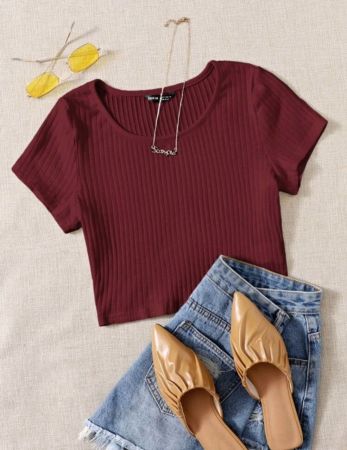 بلوزة SHEIN EZwear سادة محبوكة