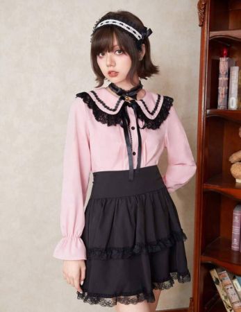 ROMWE Kawaii قميص بياقة بيان من الدانتيل متباين مزين للمدرسة (بدون الفيونكة)