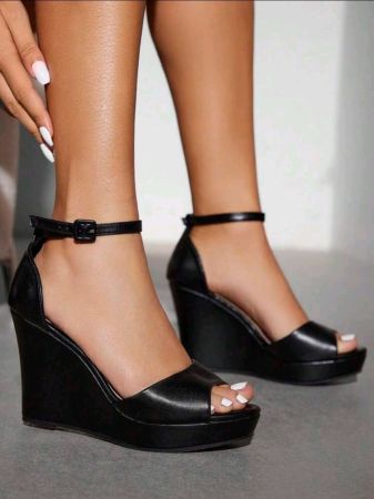 حذاء CUCCOO BIZCHIC نسائي أنيق أسود اللون بحزام كاحل كلاسيكي مريح بكعب إسفيني، مناسب للتنقل والمواعدة والحفلات والعطلات