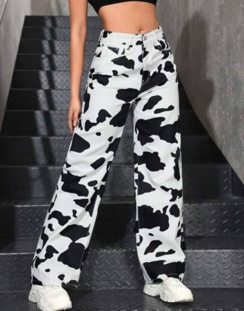 SHEIN EZwear سراويل جينز كاجوال من النساء بأزرار أمامية وجيوب بطبعات بسيطة