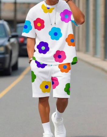 Manfinity Hypemode طقم تي شيرت وشورت رجالي طباعة زهور ملونة رقبة طاقم أكمام قصيرة