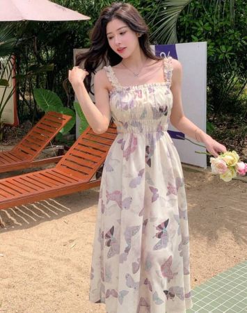 DAZY فستان نسائي حماله رفيعة مطبوع عليه فراشات مع خصر ضيق ، ملابس صيفية للنزهات والرحلات البحرية، فستان صيفي