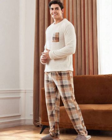 Manfinity Underwear&Sleepwear Basics بدلة رياضية منقوشة بجيوب للرجال، ملابس منزلية للشتاء