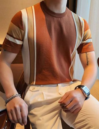 لباس علوي محبوك نمط مخطط ألوان متباينة للرجال