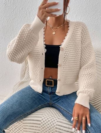 SHEIN Frenchy كارديجان بأكمام طويلة مع تشطيب من تراقيع الدانتيل الجيبير