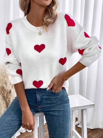 SHEIN Essnce كنزة صوف نمط القلب منخفض الاكتاف