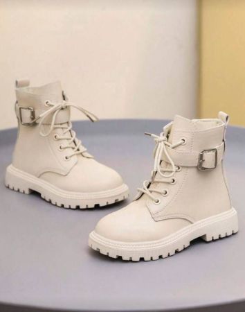 زوج واحد من أحذية الأطفال البيضاء بمقاسات كبيرة، جلد بلون سادة مع رباط، إبزيم، تصميم، شكل إصبع مستدير، مسطح، غير قابل للانزلاق، مريح، أحذية لطيفة حتى الساق، مناسبة للأولاد والبنات من سن 3 إلى 12 عامًا، الطلاب، كل يوم وفي الهواء الطلق، جديد الخريف / الشتاء