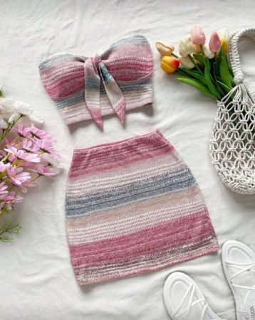 Soleia مجموعة مكونة من ملابس علوية بدون أكمام باللون الوردي مع ملابس علوية ملتفة وتنورة بقصة ضيقة للنساء للعطلات