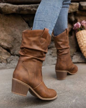 بوت غربية للنساء ذات كعب مربع وأصبع مدبب، ديكور رقعة للموسم الانتقالي بين الخريف والشتاء