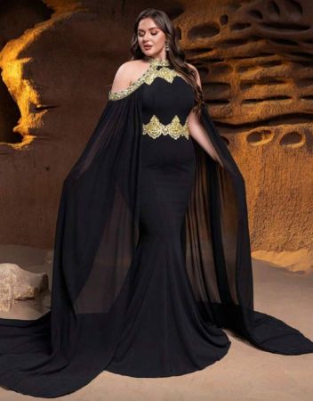 Faeriesty فستان سهرة مذنب بطراز حورية البحر مع رقبة حول العنق، تطريز ذهبي معقد على الصدر والخصر، أكمام شفافة على شكل رداء وذيل طويل يصل إلى الأرض | تصميم رسمي فاخر | مثالي للحفلات الكبرى والزفاف والحفلات الرسمية وحفلات السجادة الحمراء