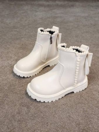 زوج واحد من أحذية الفتيات مع فيونكة من مادة البولي يوريثين، أحذية مسطحة لطيفة مناسبة للخريف والشتاء