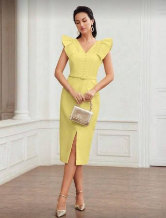 MOTF PREMIUM فستان بأكمام كشكشة ورقبة على شكل V ثابت بإبزيم حزام، بشق يصل إلى الفخذ.