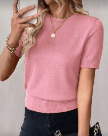 Calvaya ملابس علوية محبوكة كاجوال للنساء ذات لون أحادي وياقة مستديرة وأكمام قصيرة