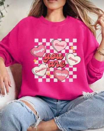 INAWLY سترة صوفية نسائية بأكمام طويلة وشعار اسم حرف الحب وكتف منخفض